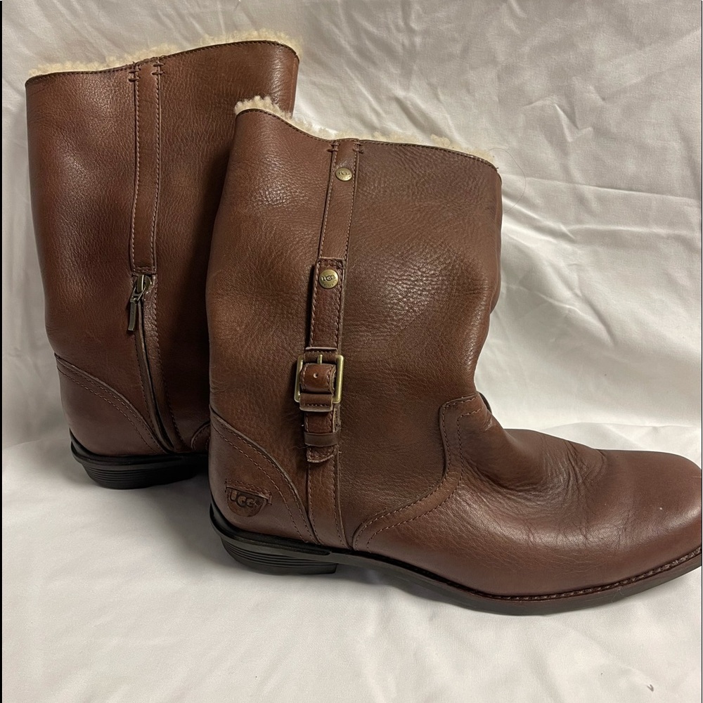 UGG boots. Brown. Sheepskin lined.
